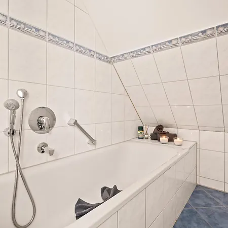 Apartamento Heimatliebe In Direkter Seenaehe Friedrichshafen